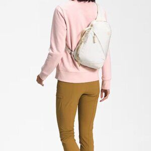 Isabella Sling Bag | White "Gravel" Sling Backpack | The North Face